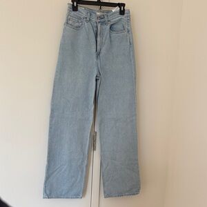 Levi's Women's High Waist Loose Fit Jean